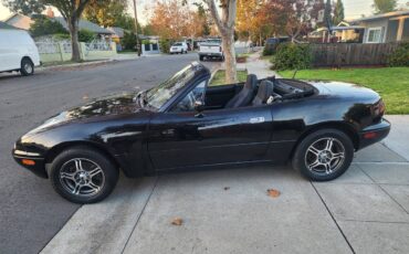 Mazda-mx-5-miata-1996-black-13