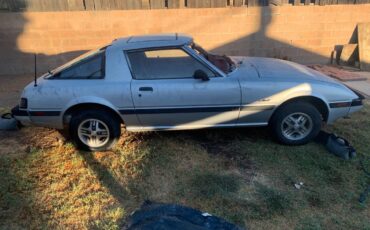Mazda-rx-7-1985-blue-1