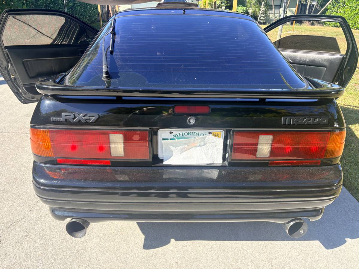 Mazda-rx-7-1991-black-6
