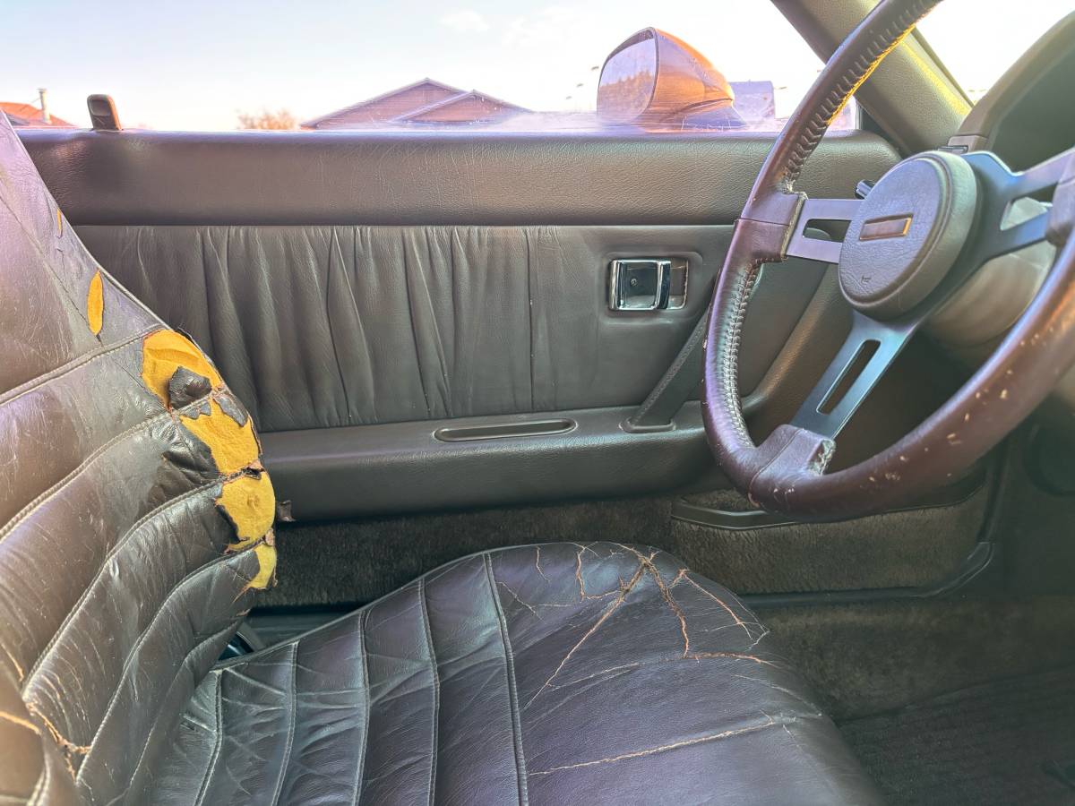 Mazda-rx7-1985-blue-11