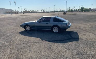 Mazda-rx7-1985-blue-19