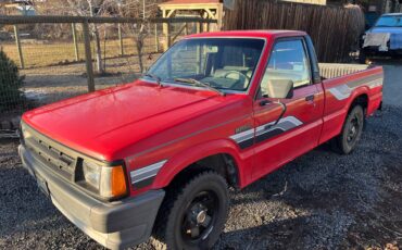 Mazda-se-5-pick-up-1986-red