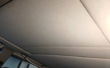 Mercedes-109-2.6-1992-15