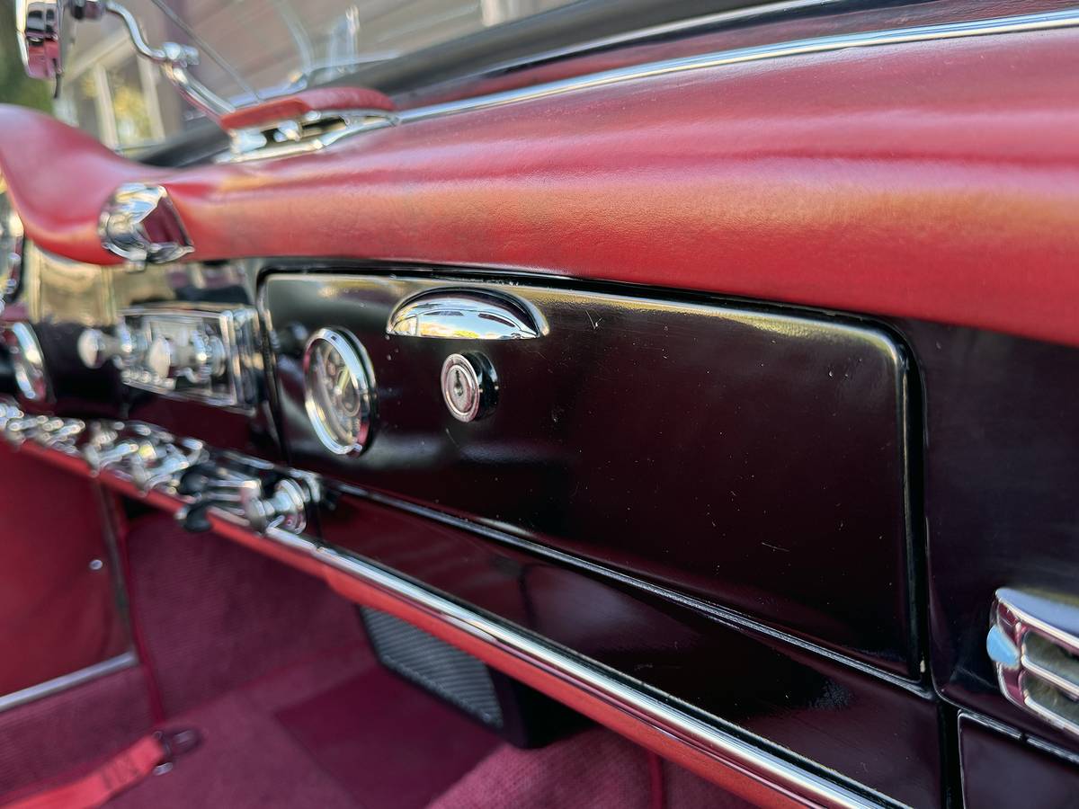 Mercedes-190sl-1962-red-18