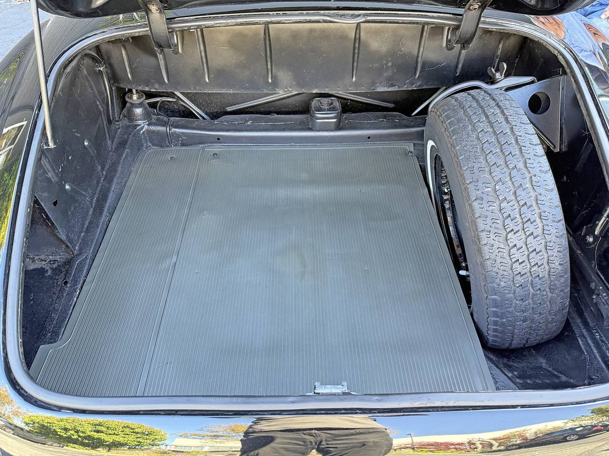 Mercedes-190sl-1962-red-20