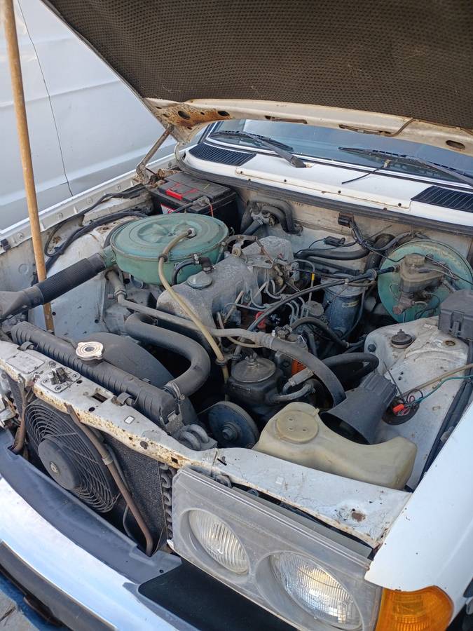 Mercedes-240d-diesel-1979-white-1