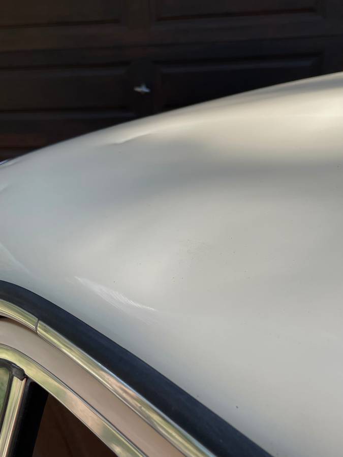 Mercedes-240d-diesel-1981-yellow-12