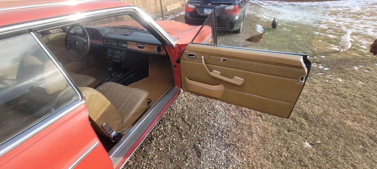 Mercedes-280c-1974-13