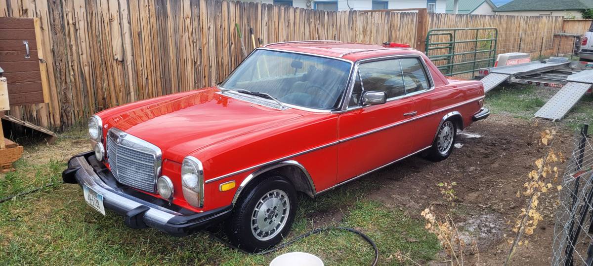 Mercedes-280c-1974-3