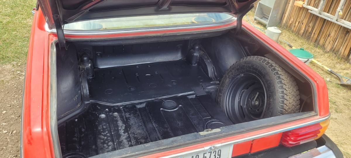 Mercedes-280c-1974-6