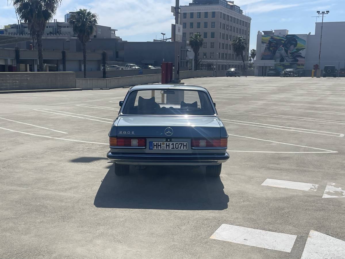 Mercedes-280e-1979-blue-3