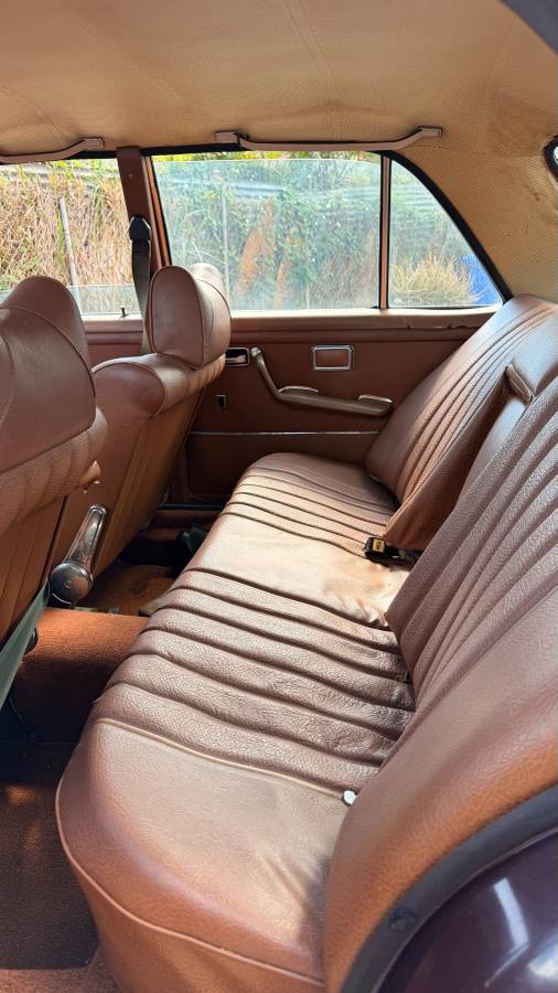 Mercedes-280se-1973-1