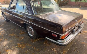 Mercedes-280se-1973-7