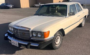 Mercedes-300sd-diesel-1980-yellow