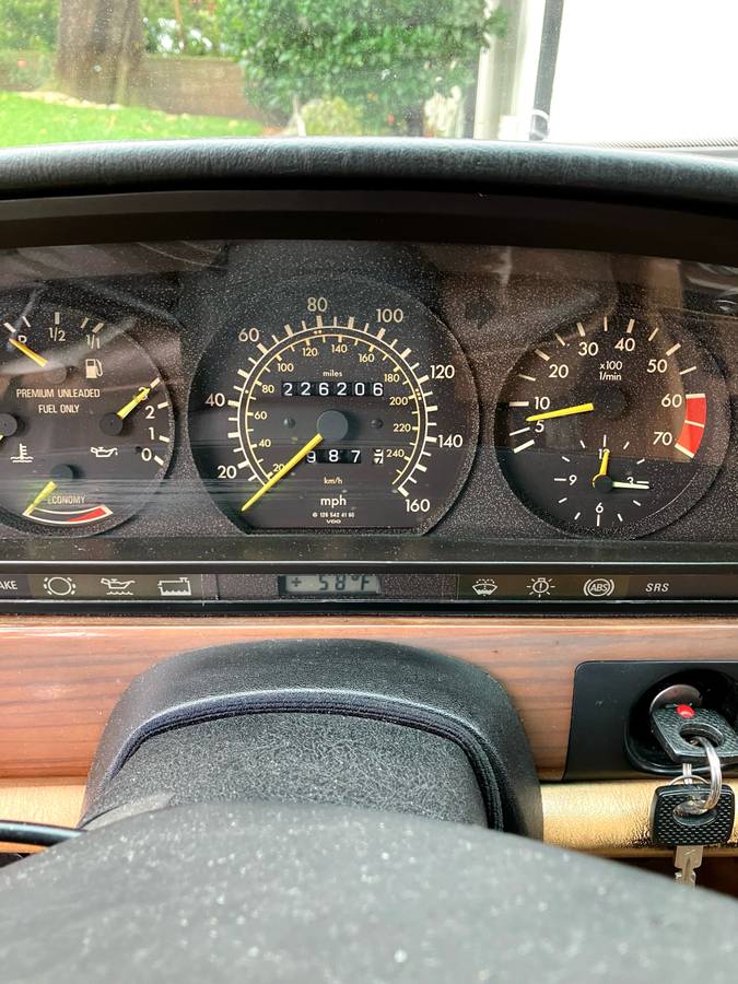 Mercedes-420sel-1990-3