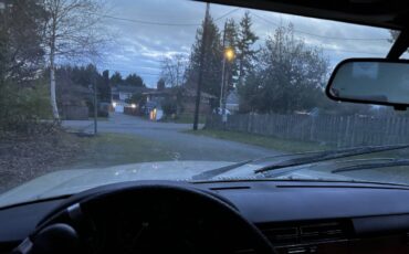 Mercedes-benz-116-1975-yellow-13