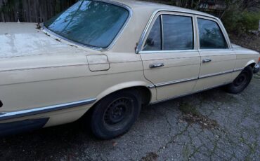 Mercedes-benz-116-1975-yellow-8
