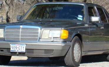 Mercedes-benz-1989-grey-1