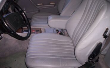 Mercedes-benz-1989-white-10