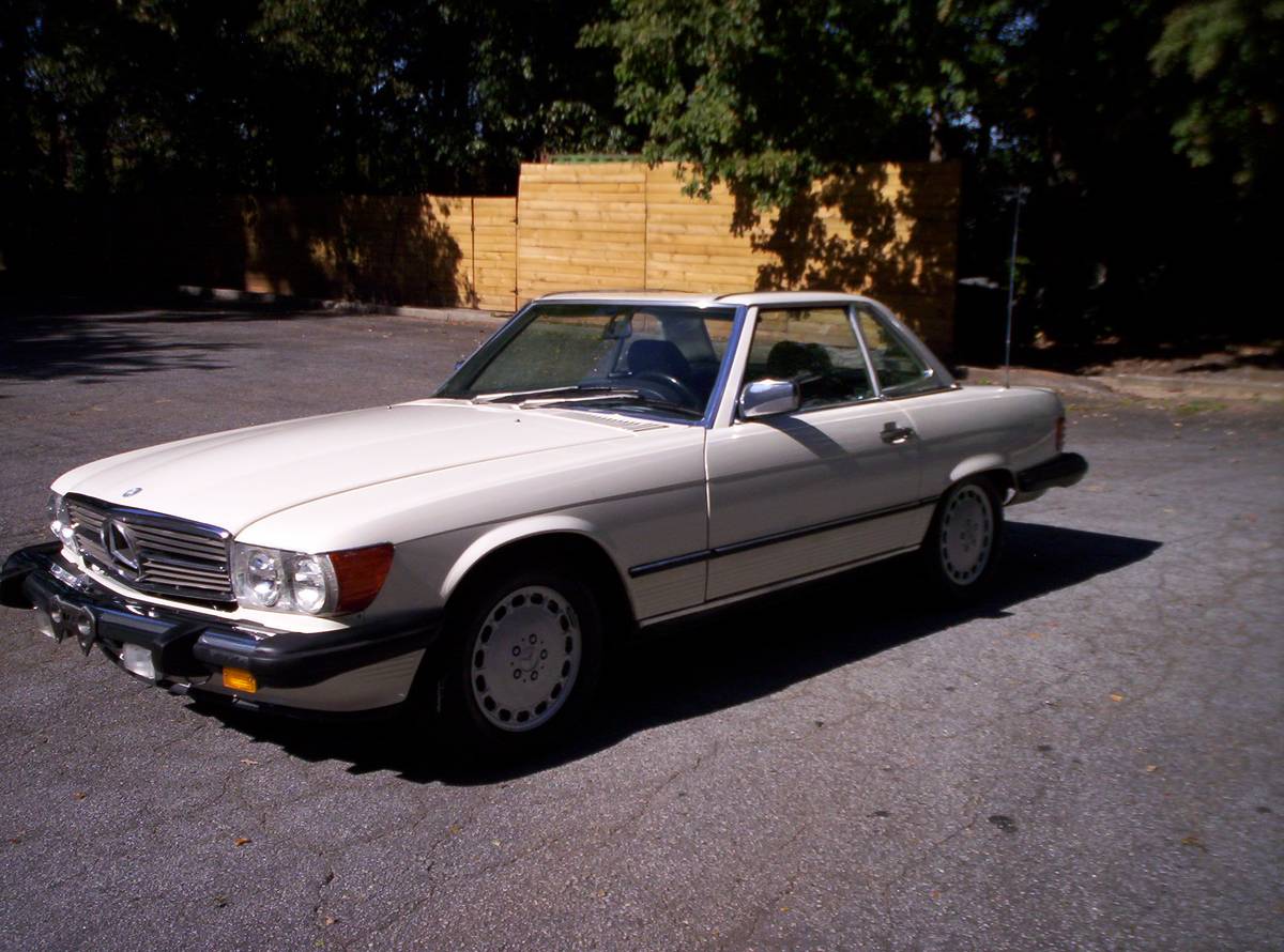 Mercedes-benz-1989-white-18