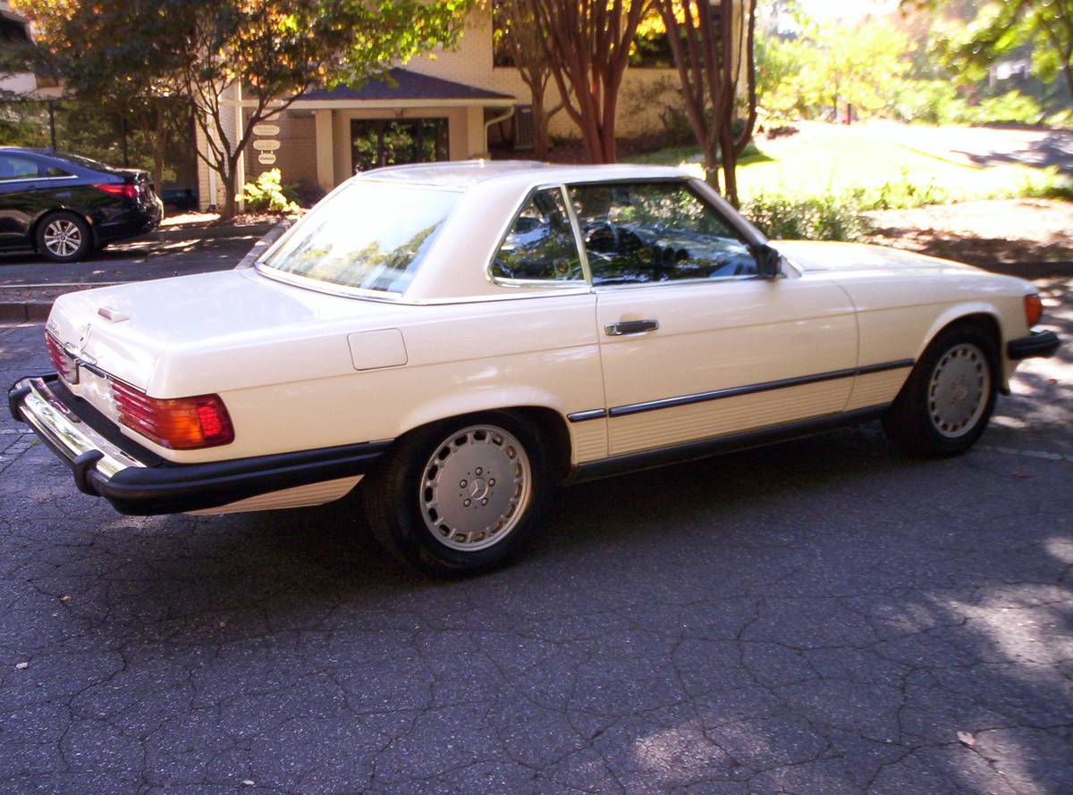 Mercedes-benz-1989-white-2