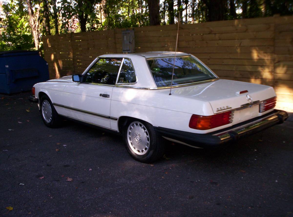 Mercedes-benz-1989-white-20