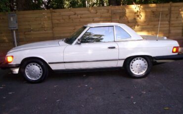 Mercedes-benz-1989-white-4