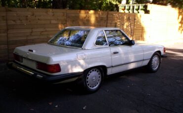 Mercedes-benz-1989-white-8