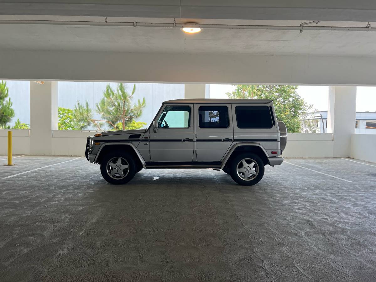 Mercedes-benz-1993-silver-8