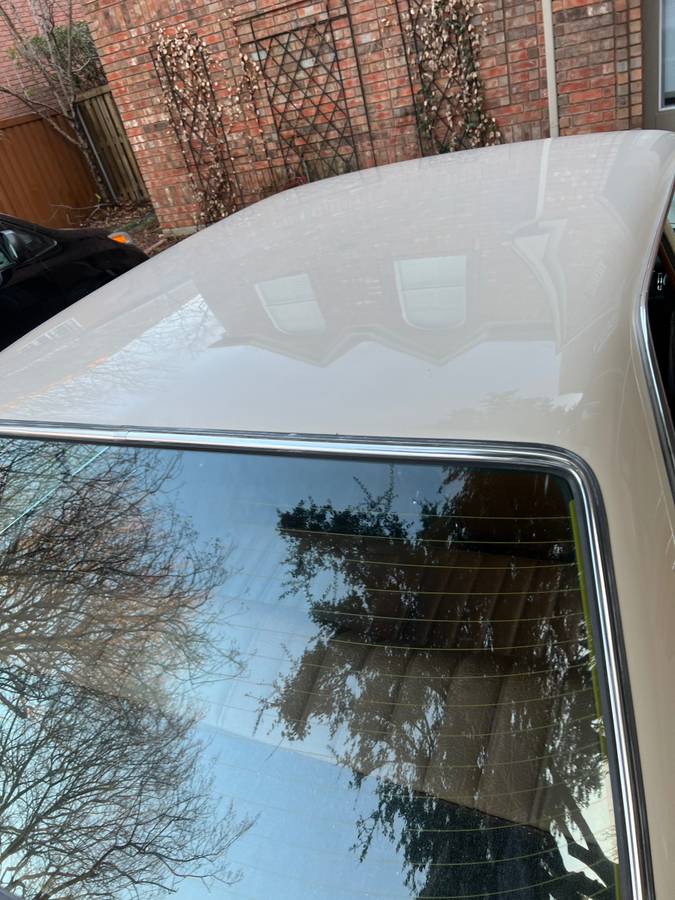 Mercedes-benz-220d-diesel-1972-yellow-11