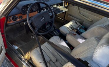 Mercedes-benz-280-1973-red-2