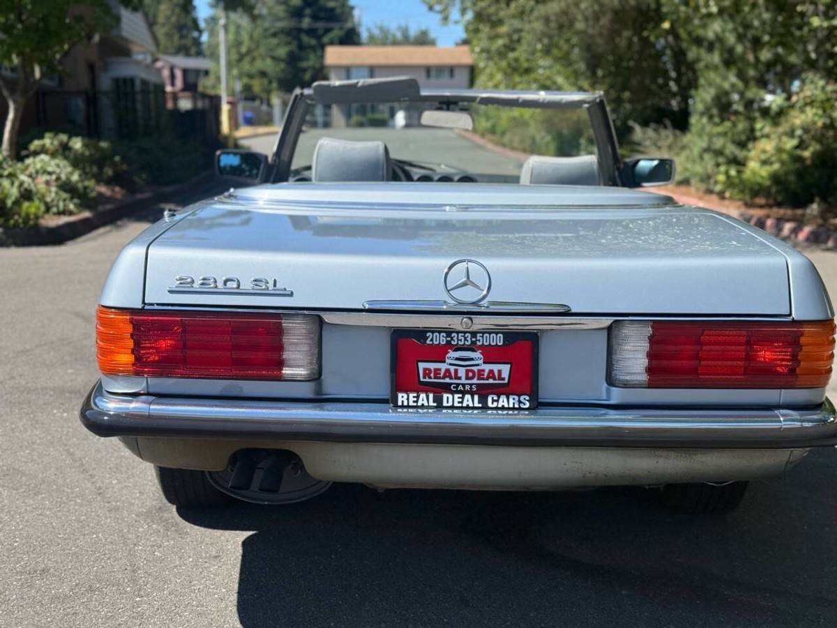 Mercedes-benz-280-class-1980-silver-32
