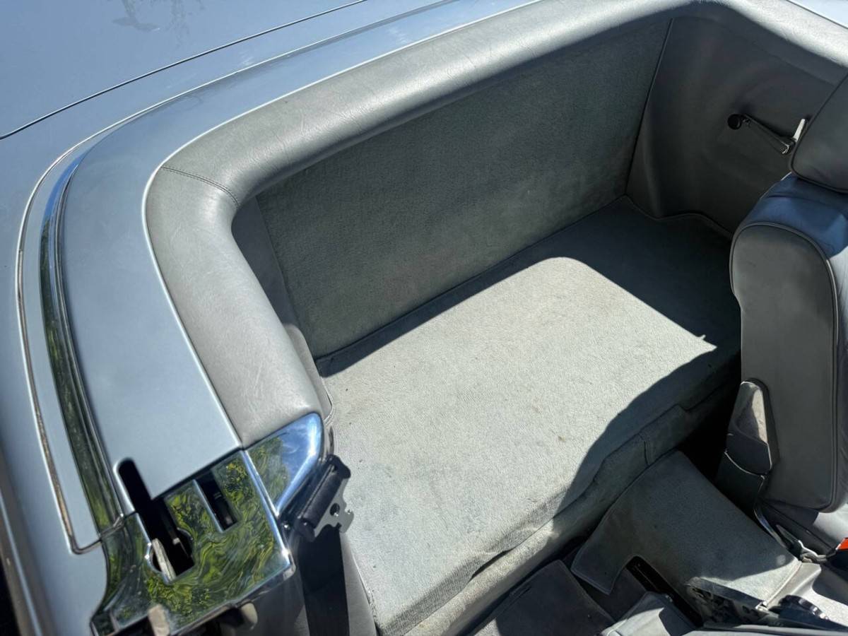 Mercedes-benz-280-class-1980-silver-35