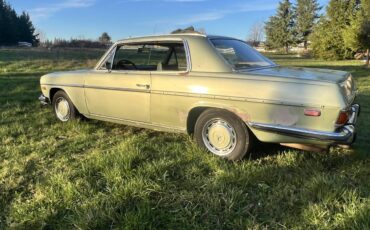 Mercedes-benz-280c-1973-green-10