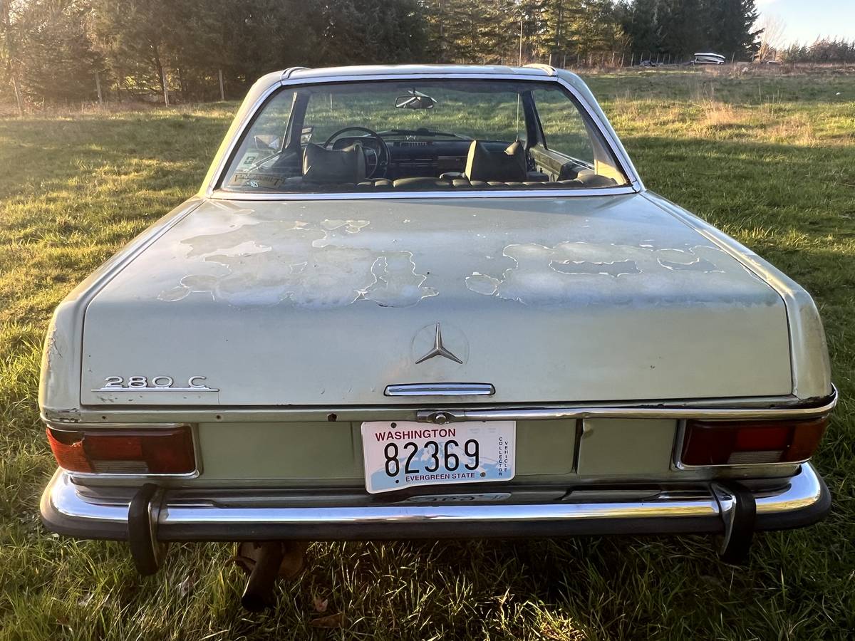 Mercedes-benz-280c-1973-green-11