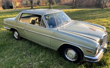 Mercedes-benz-280c-1973-green-18