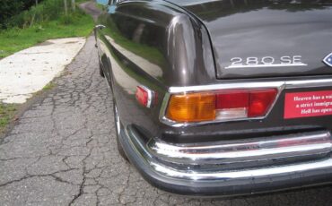 Mercedes-benz-280se-coupe-1969-black-4