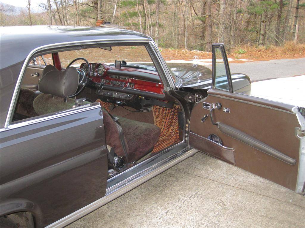 Mercedes-benz-280se-coupe-1969-black-6