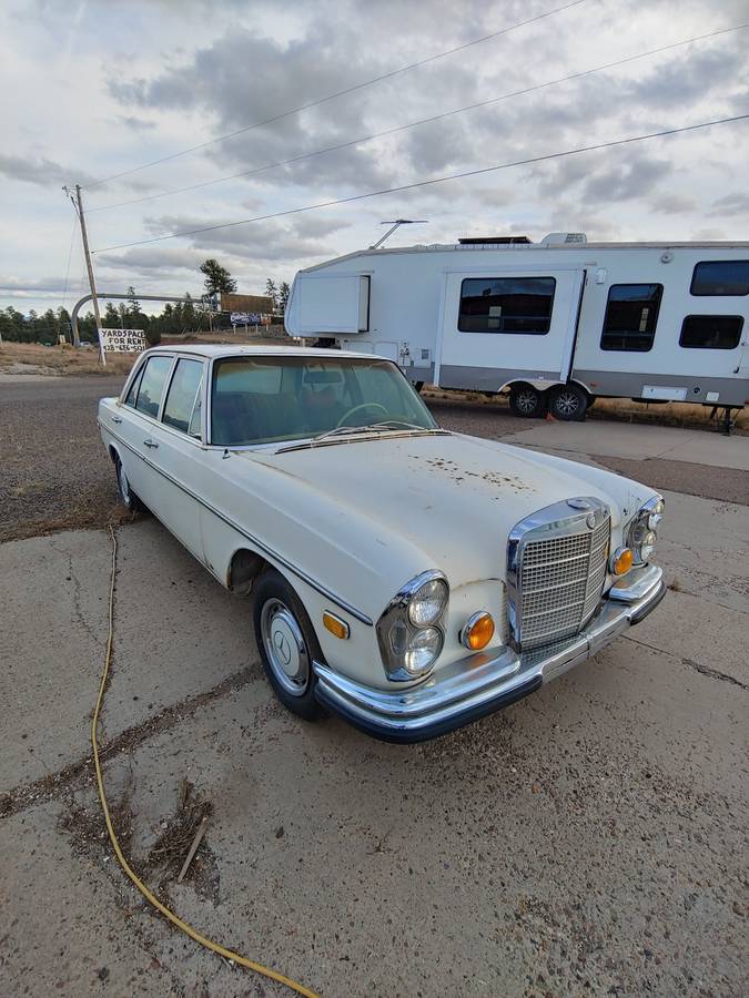 Mercedes-benz-280se280s-1970-white-1