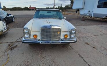 Mercedes-benz-280se280s-1970-white-11