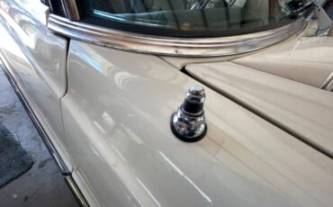 Mercedes-benz-280sel-4.5-1972-white-1