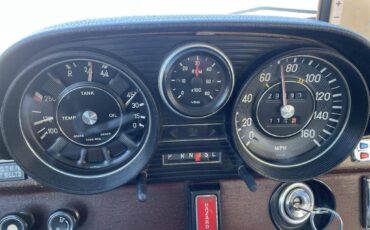 Mercedes-benz-280sel-4.5-1972-white-8