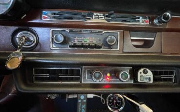 Mercedes-benz-280sel-4.5-1972-white-9