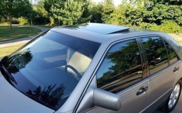 Mercedes-benz-300-class-diesel-1993-10