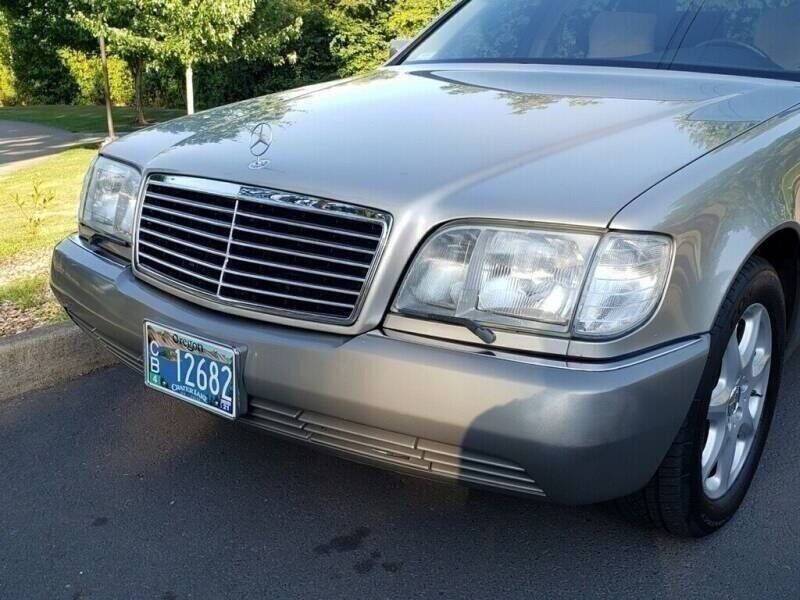 Mercedes-benz-300-class-diesel-1993-11