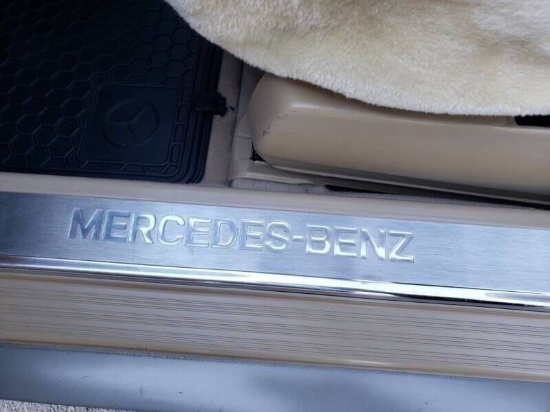 Mercedes-benz-300-class-diesel-1993-21