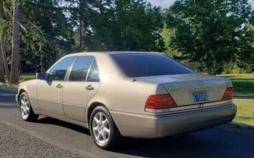 Mercedes-benz-300-class-diesel-1993-8