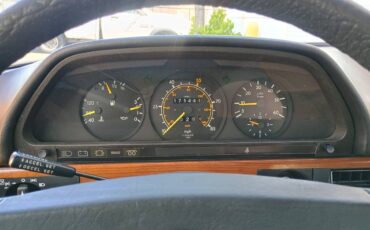 Mercedes-benz-300-sd-diesel-1981-12