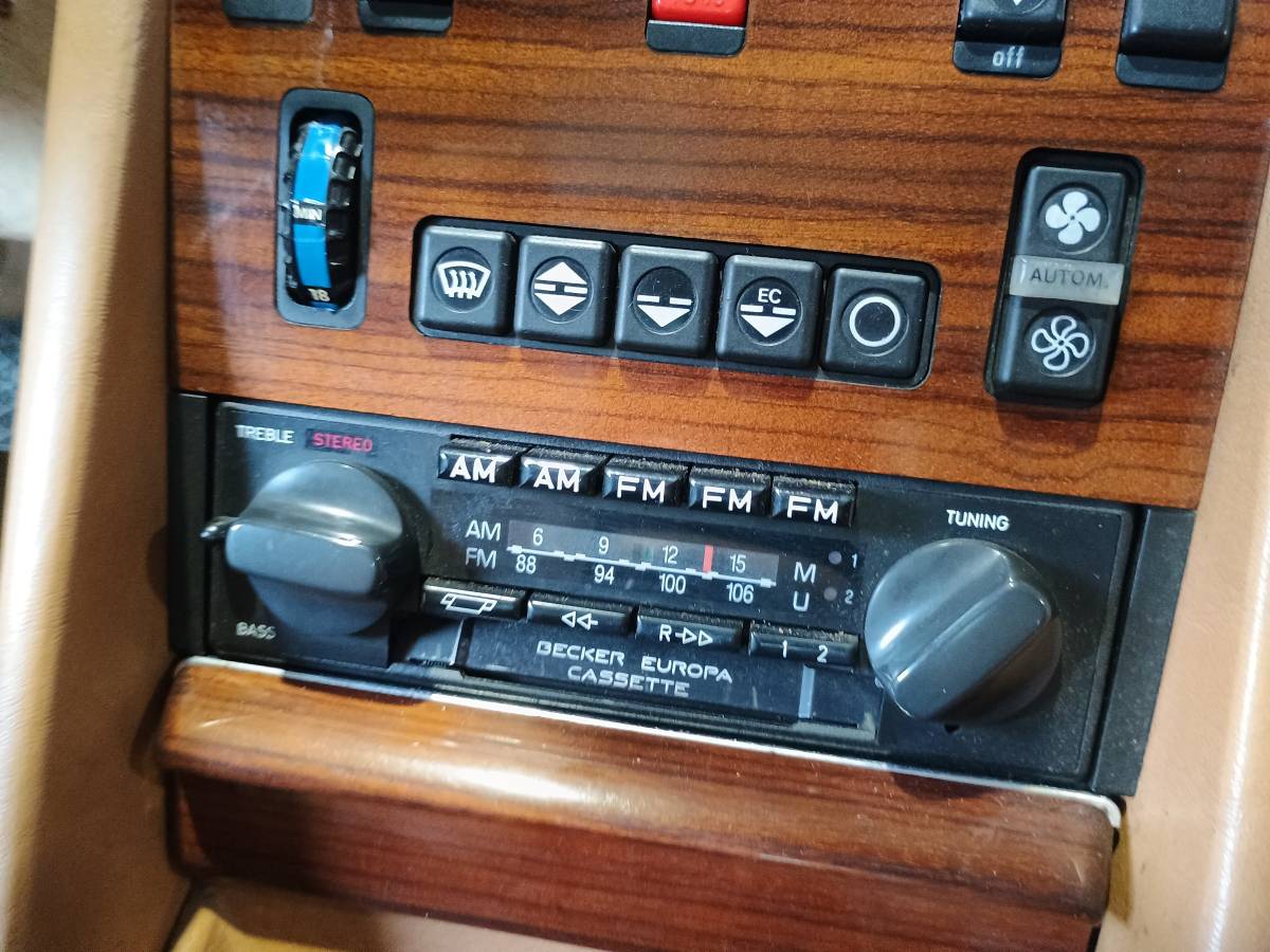 Mercedes-benz-300-sd-diesel-1981-13