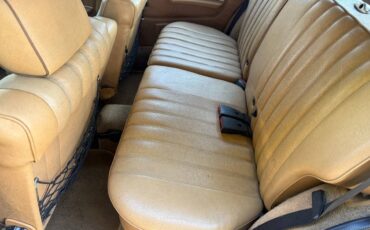 Mercedes-benz-300-series-td-diesel-1981-11